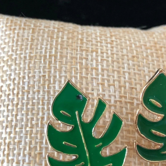Gold Tone Green Enamel Monstera Palm Leaf Tropical Post Earrings Fun Cute 1” - Picture 2 of 3
